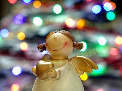 https://pixabay.com/en/angel-figure-christmas-figure-564351/