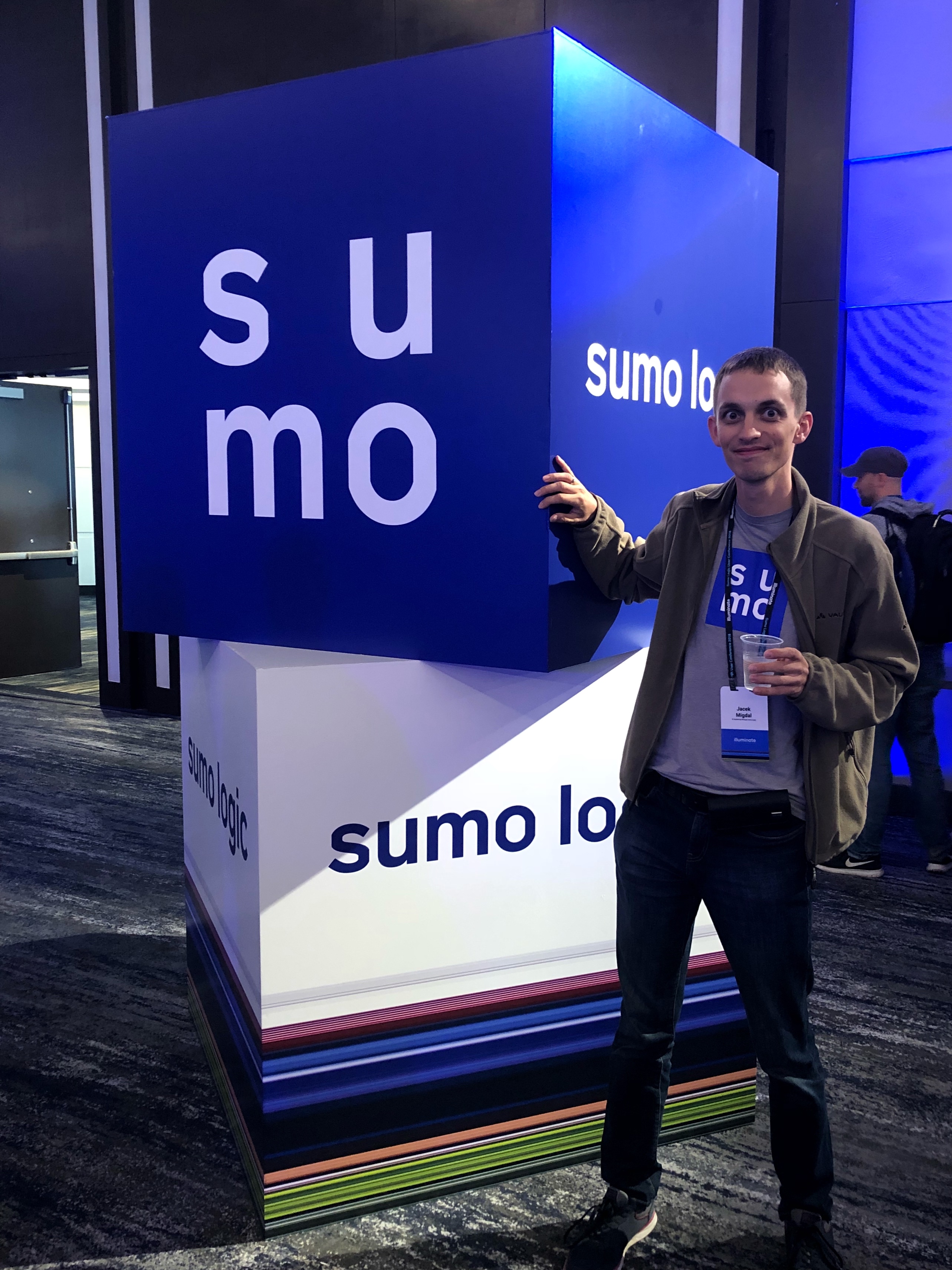 Jacek holding Sumo Logic